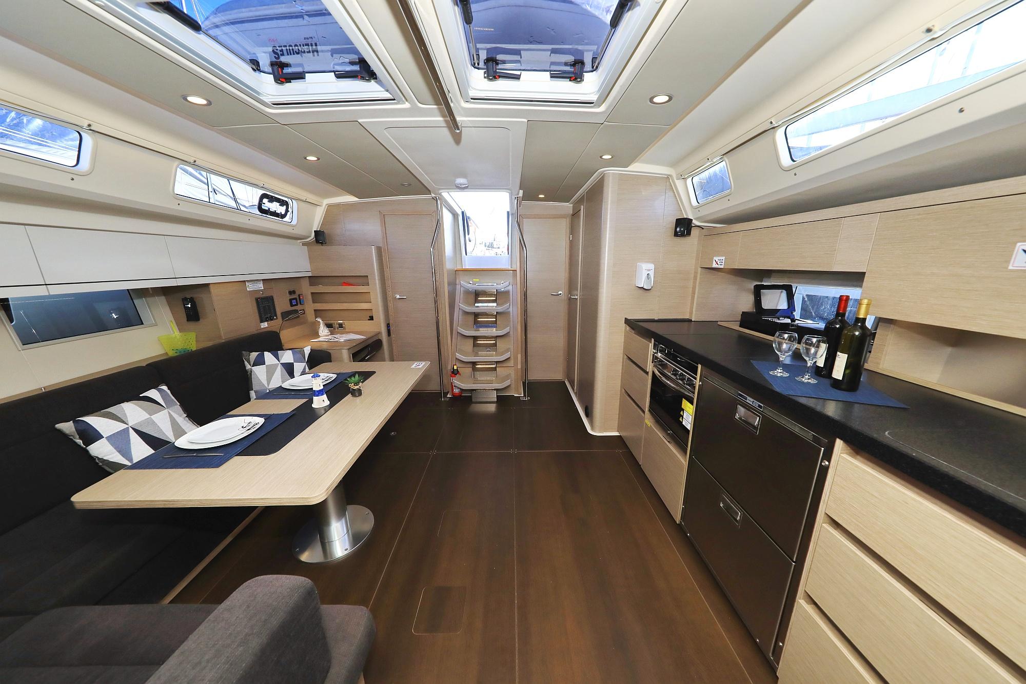 Hanse 508 - 5 + 1 cab., picture 13