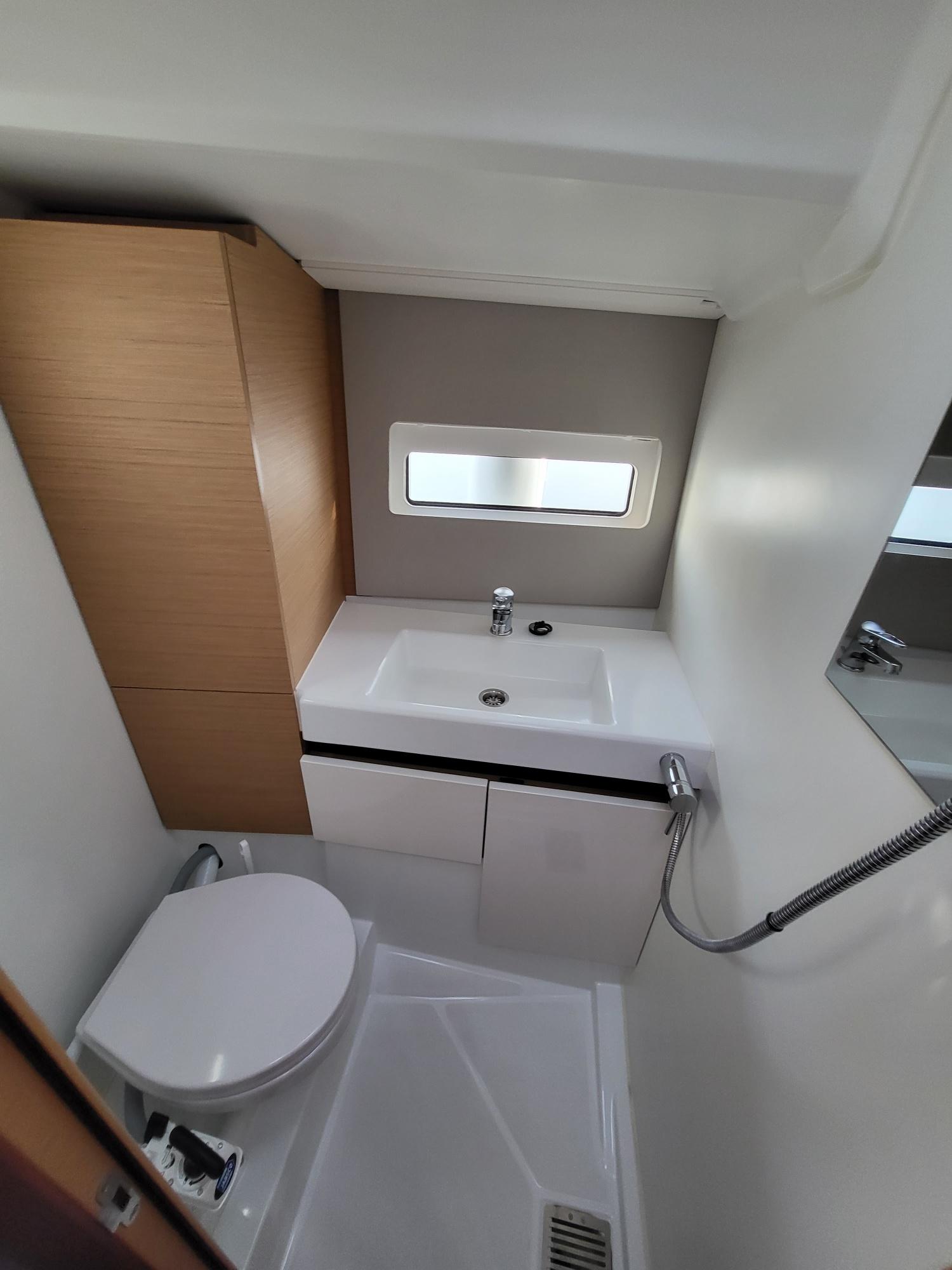 Sun Odyssey 490 - 5 + 1 cab., picture 10