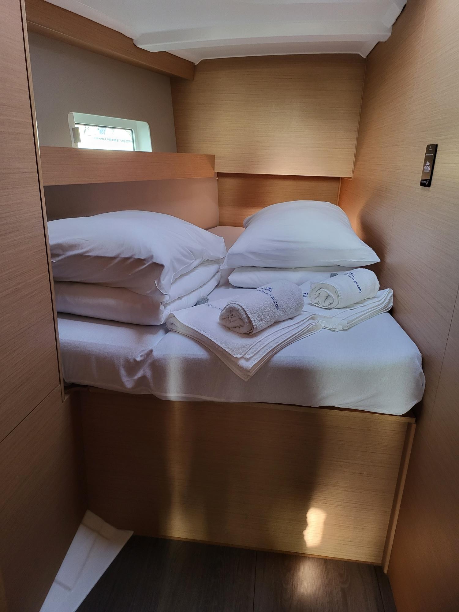 Sun Odyssey 490 - 5 + 1 cab., picture 9