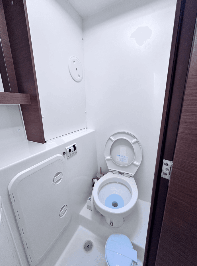 Lagoon 42 - 4 + 2 cab., picture 30