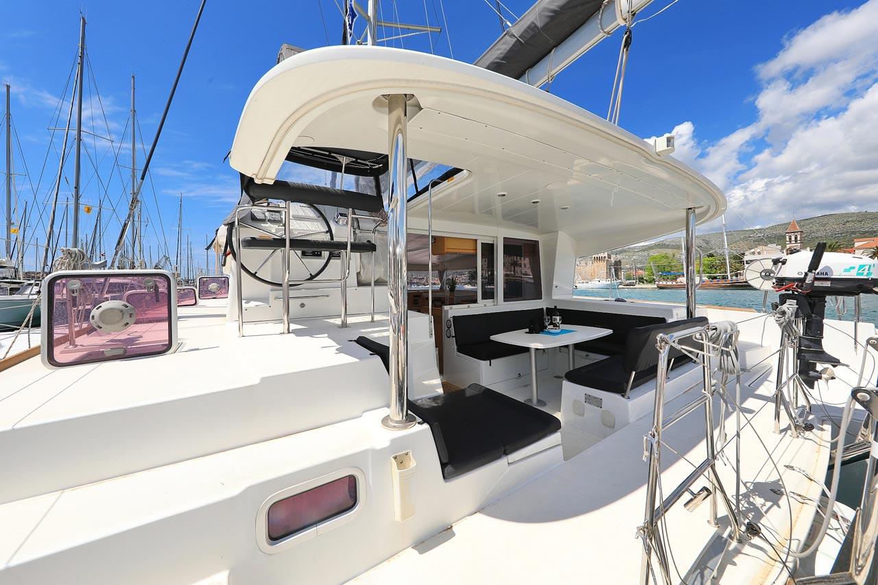 Lagoon 400 - 4 + 2 cab., picture 3