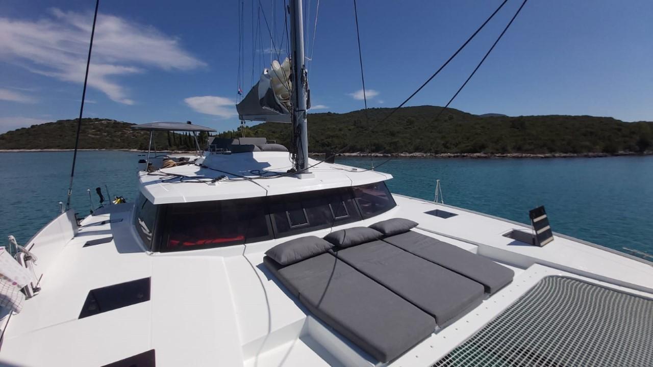 Fountaine Pajot Saona 47 Quintet - 5 + 1 cab., picture 11