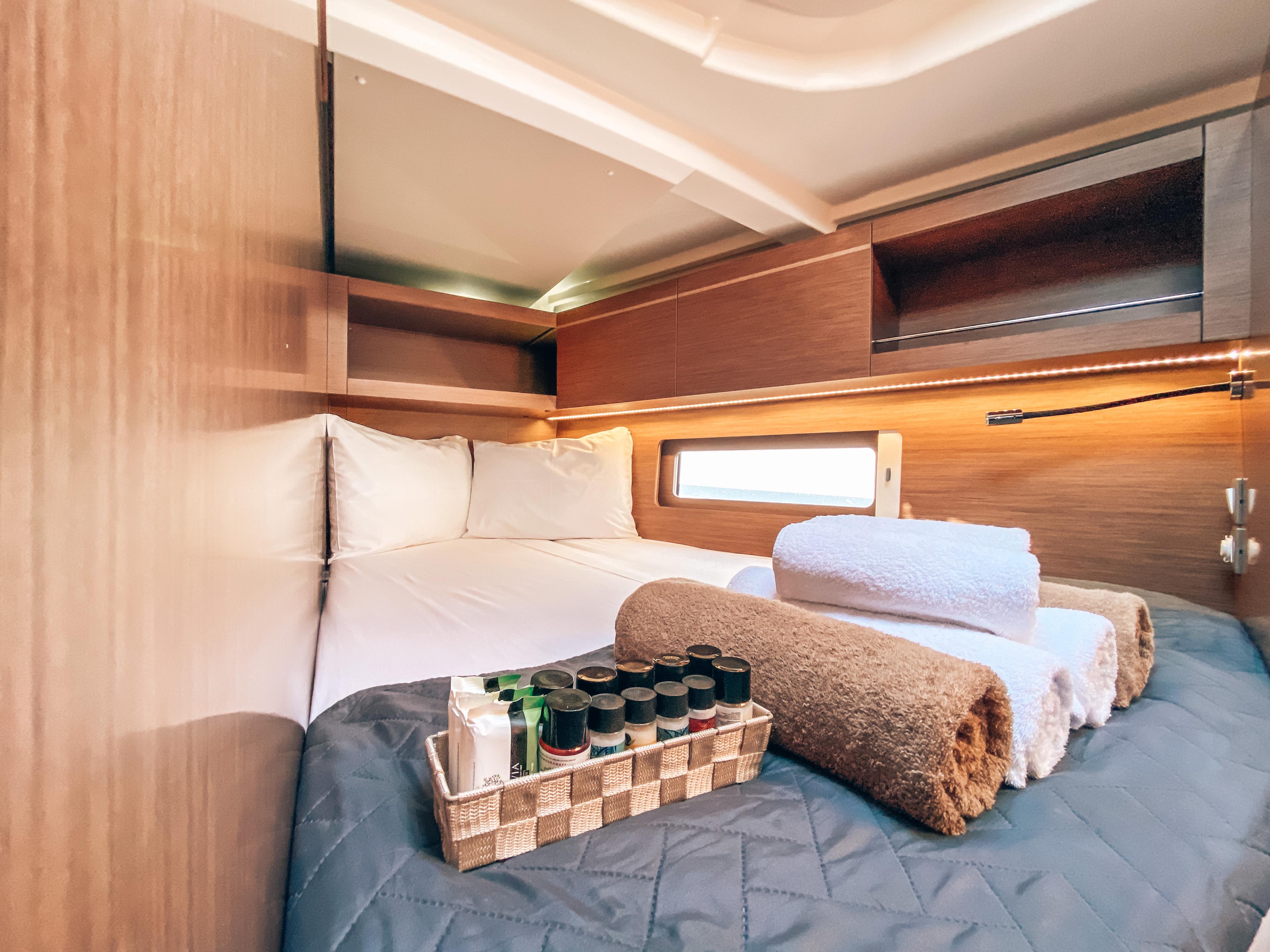 Oceanis 46.1, picture 19