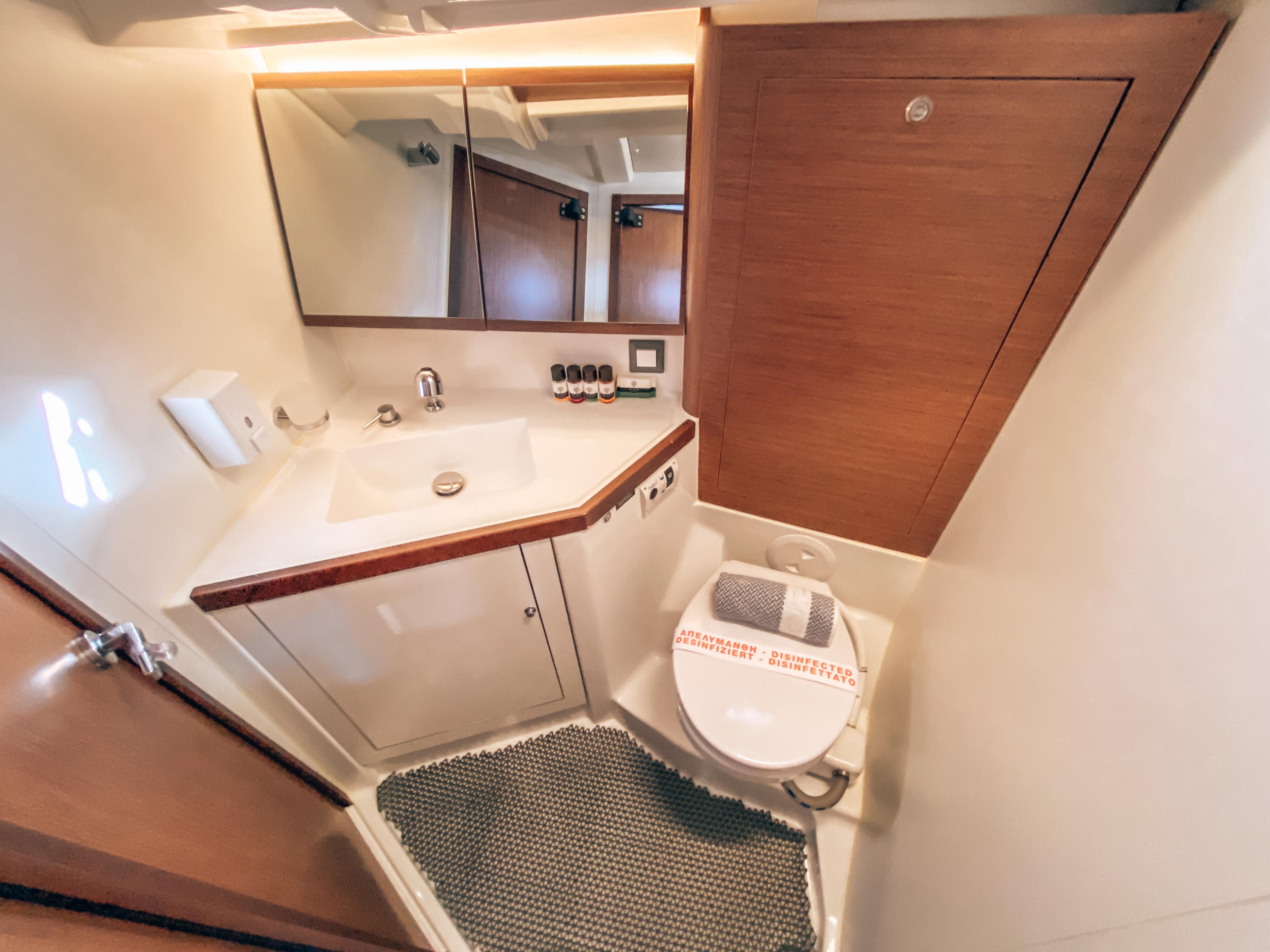 Oceanis 46.1, picture 24