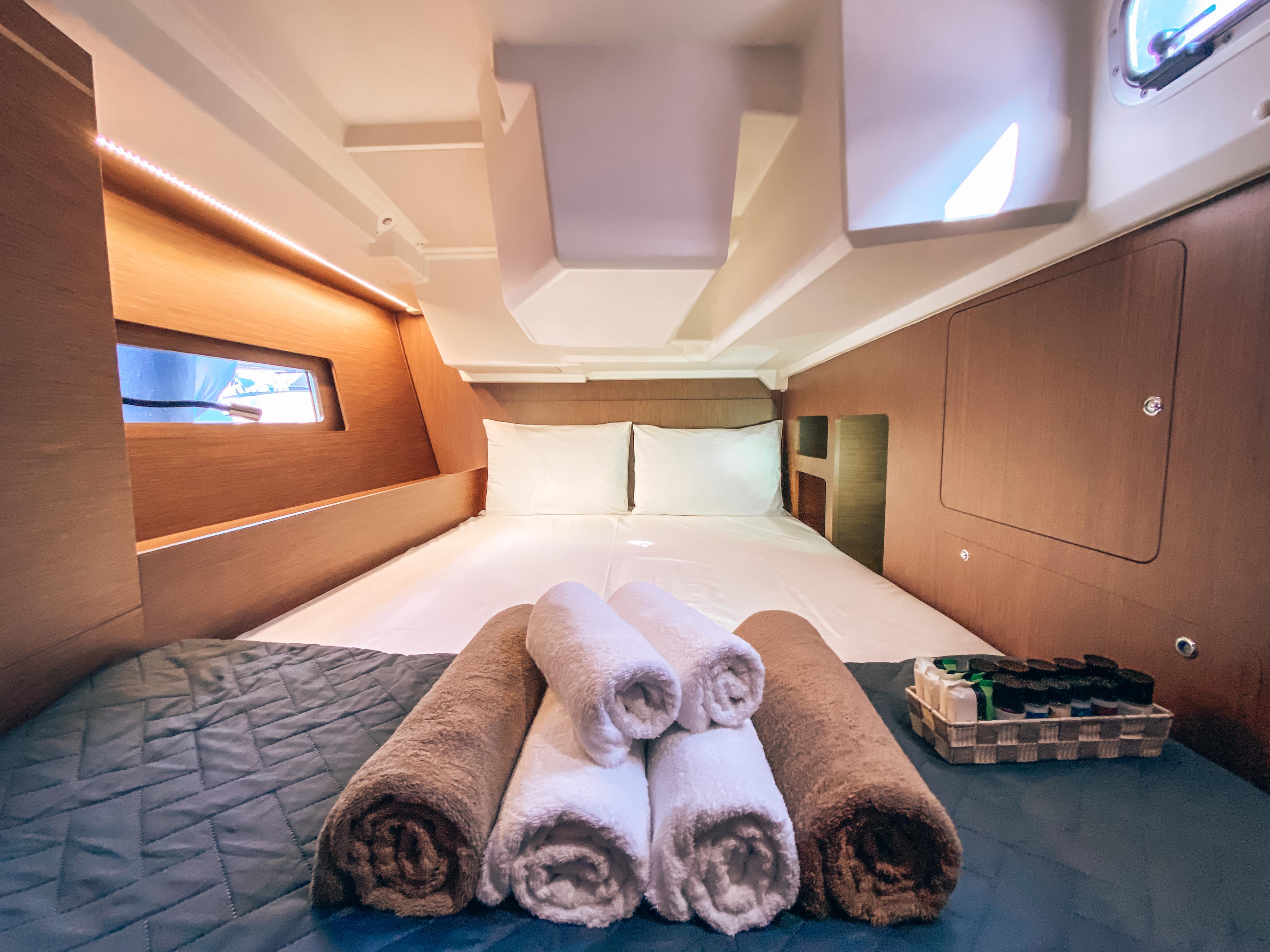 Oceanis 46.1, picture 20