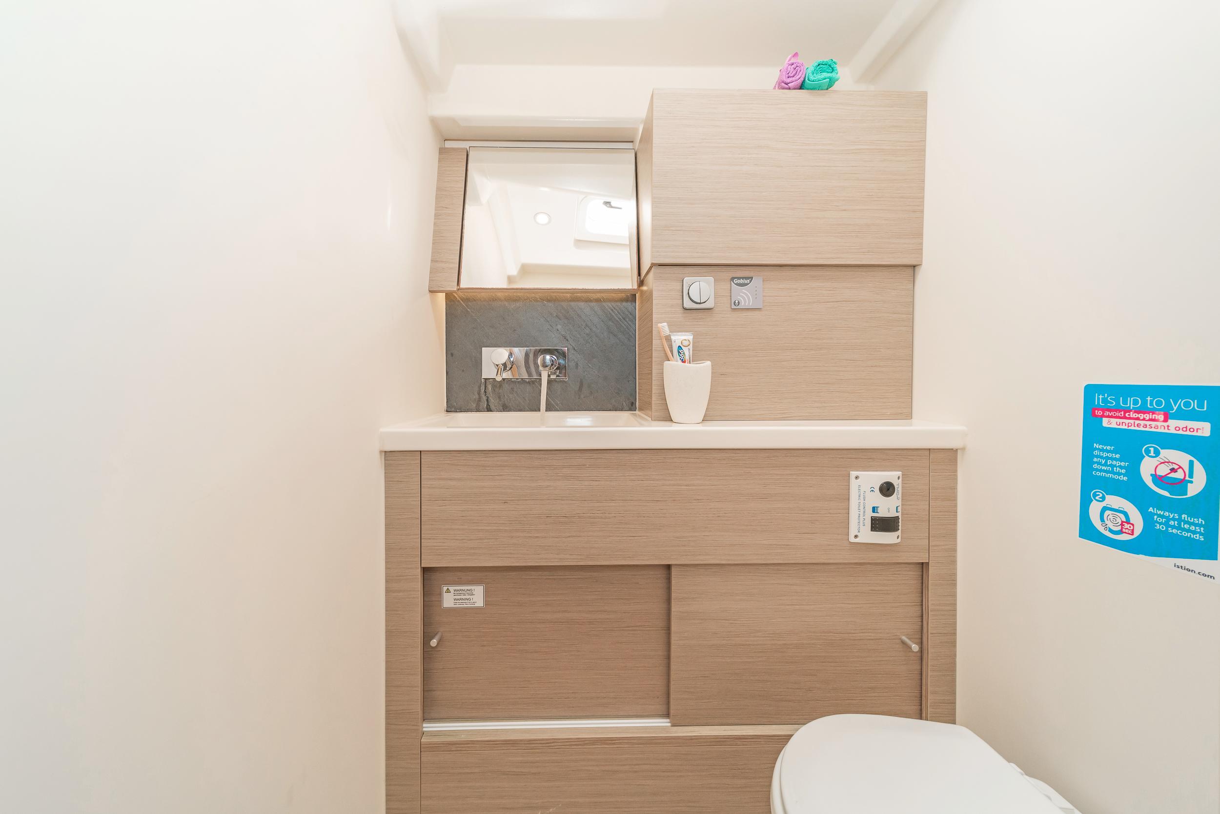 Hanse 458, picture 9