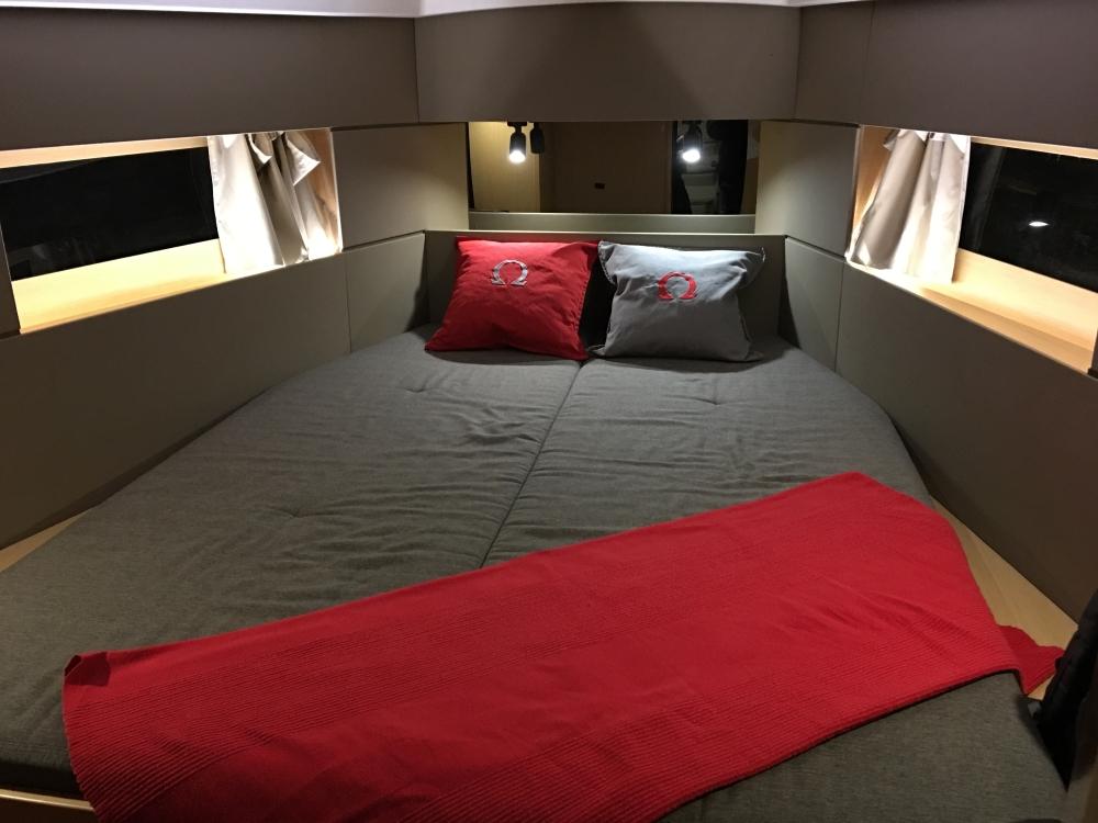 Oceanis 38 - 3 cab., picture 8