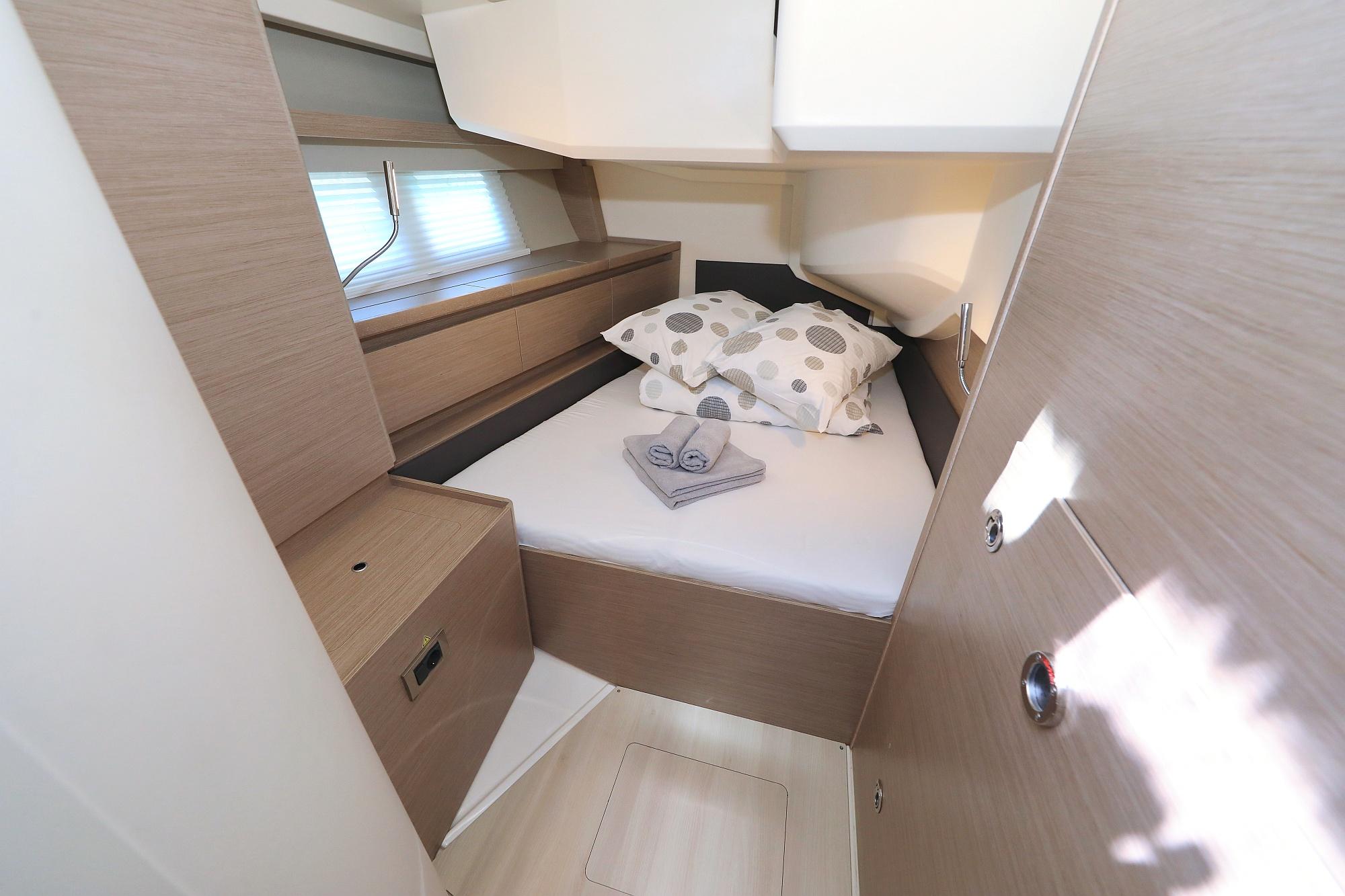 Hanse 588 - 5 + 1 cab., picture 16