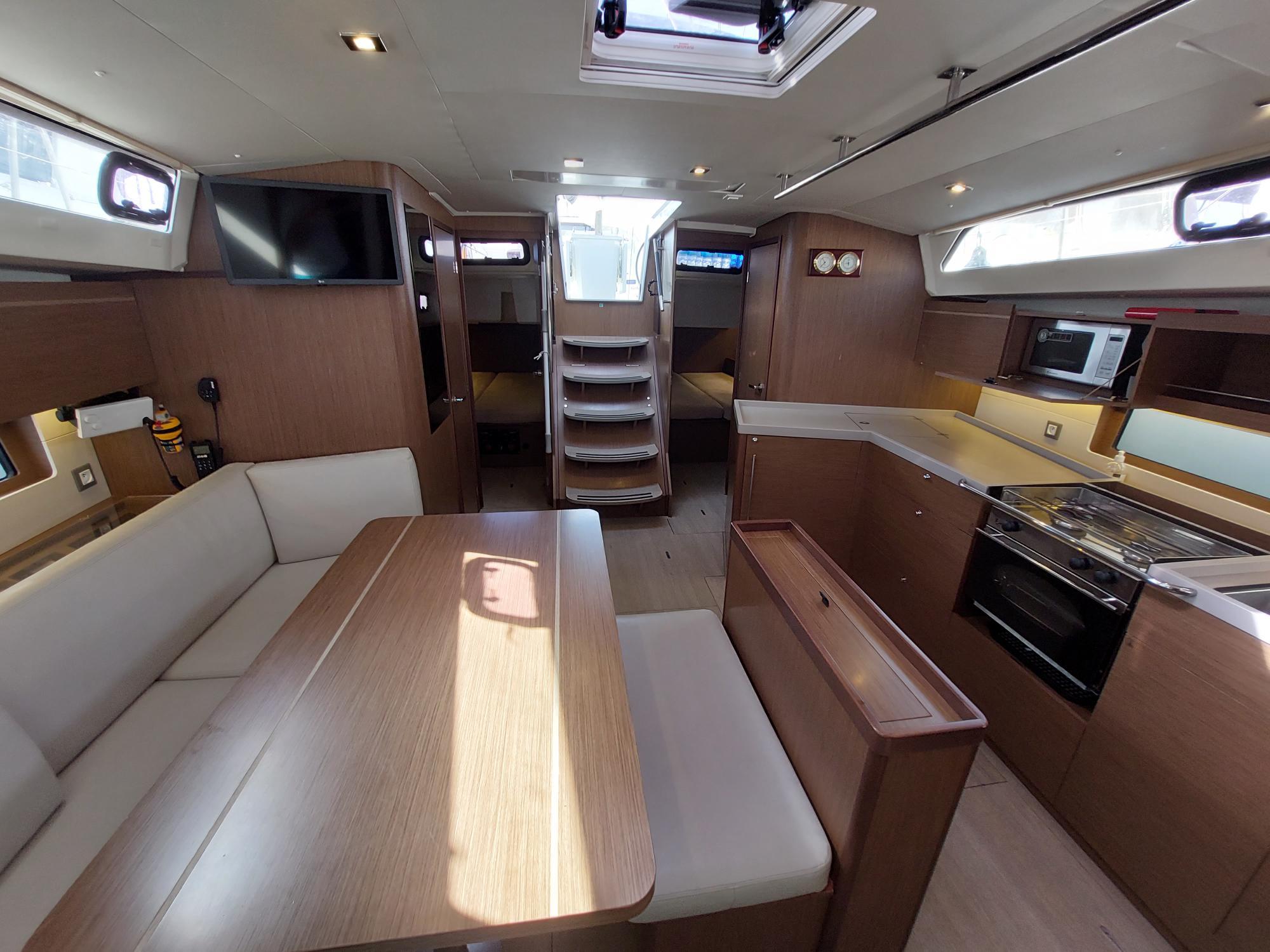 Oceanis 46.1, picture 9