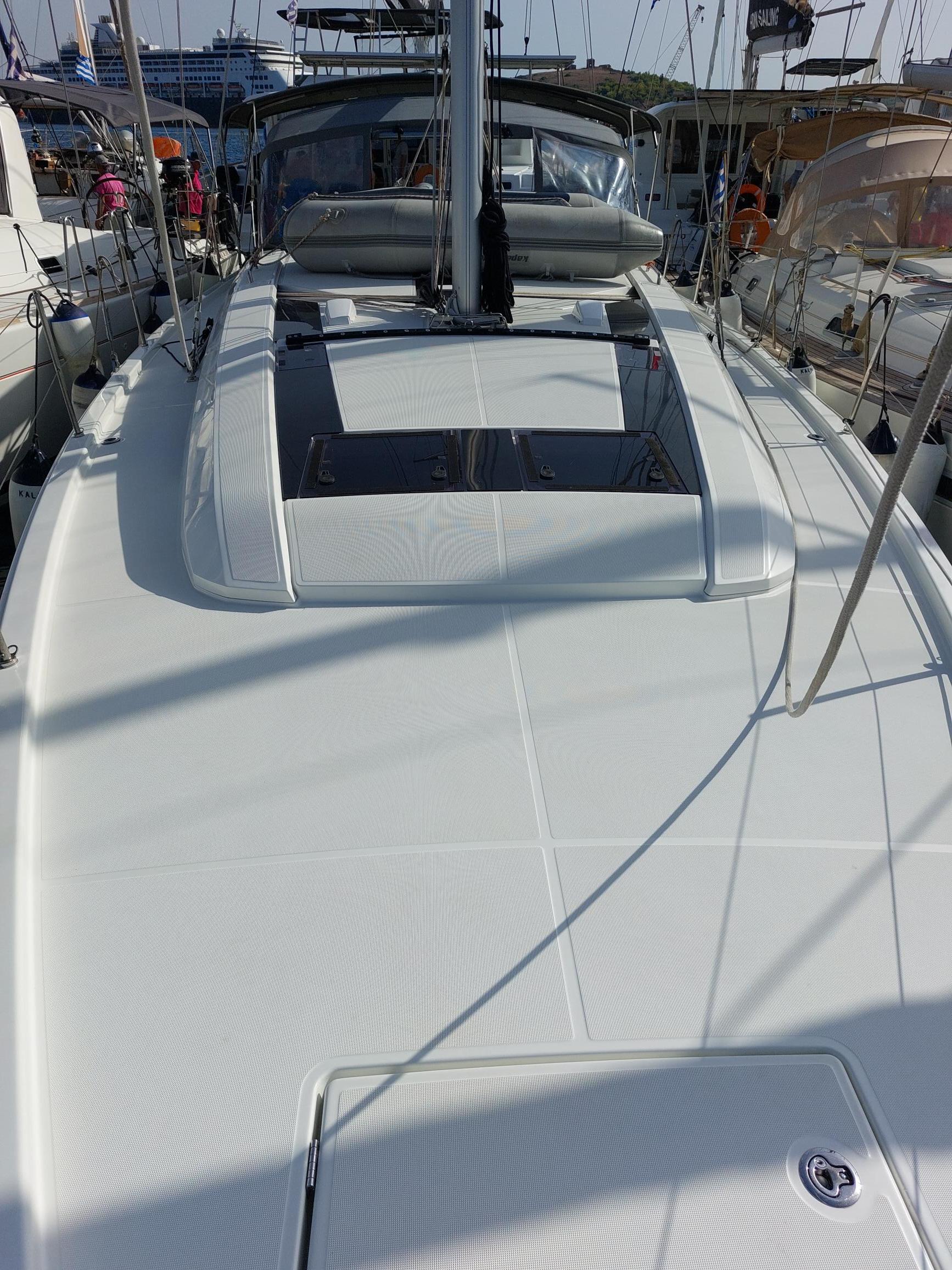 Oceanis 46.1, picture 6