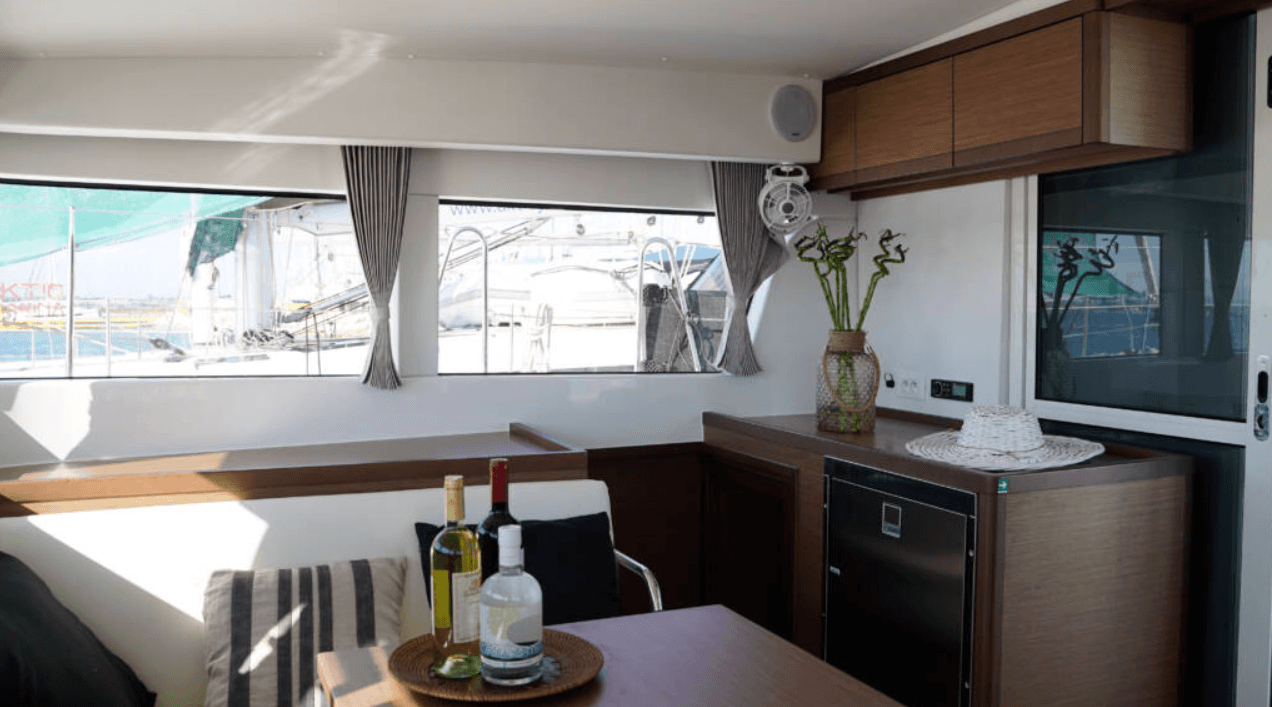 Lagoon 40 - 4 + 2 cab, picture 11