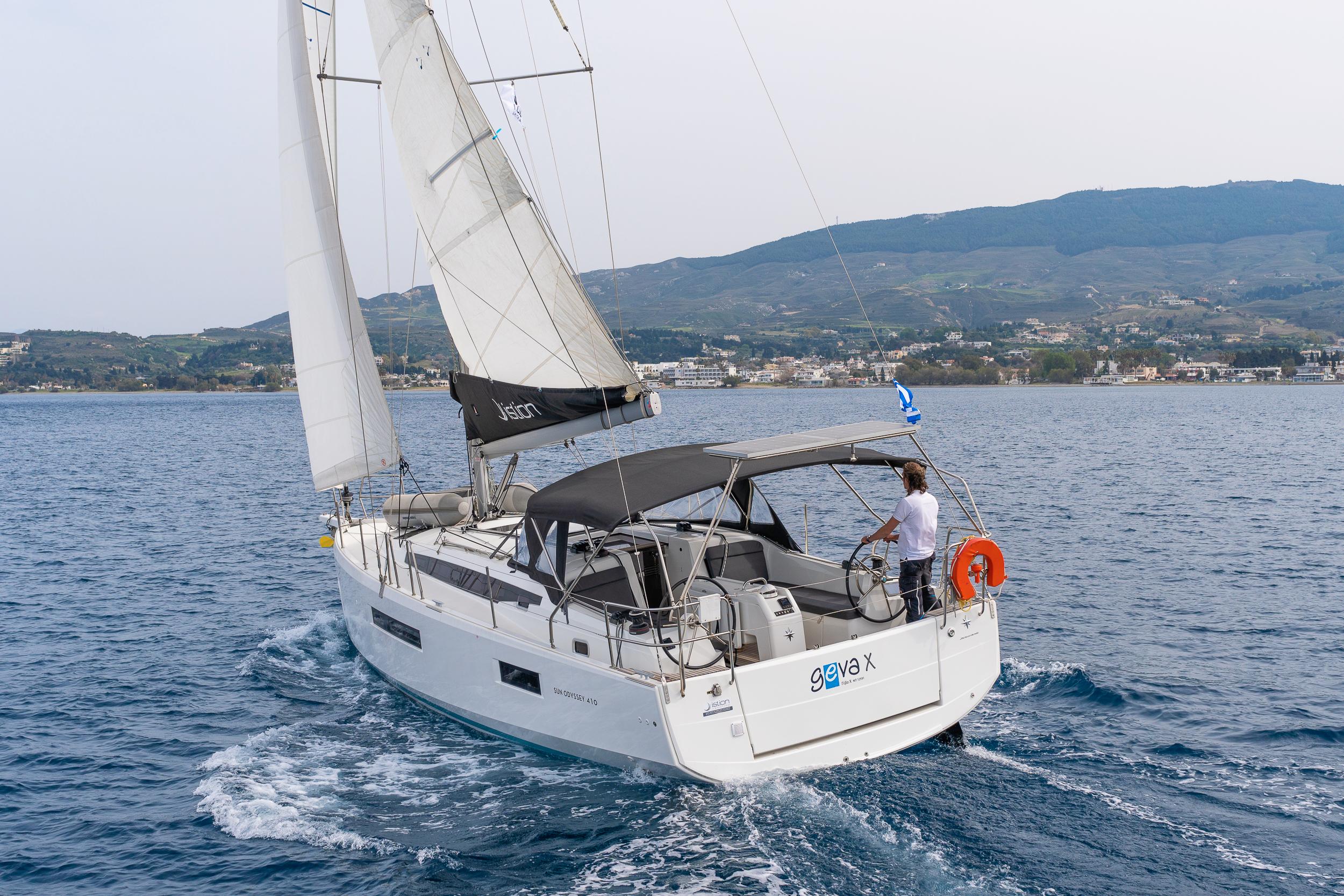 Sun Odyssey 410 - 3 cab., picture 4