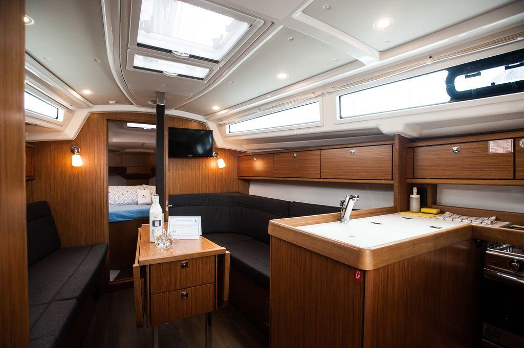 Bavaria Cruiser 34 Style - 3 cab., picture 6