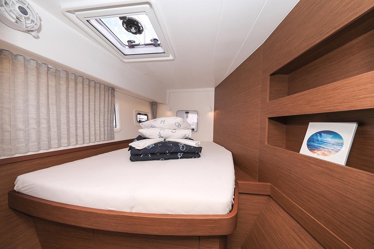 Lagoon 42 - 4 + 2 cab., picture 23