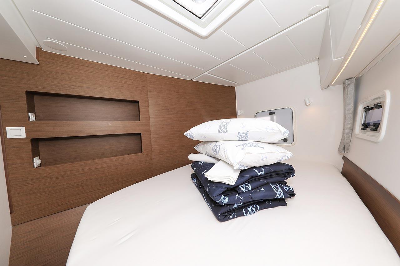 Lagoon 42 - 4 + 2 cab., picture 25