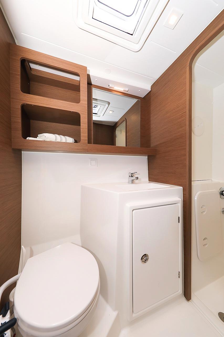 Lagoon 42 - 4 + 2 cab., picture 27