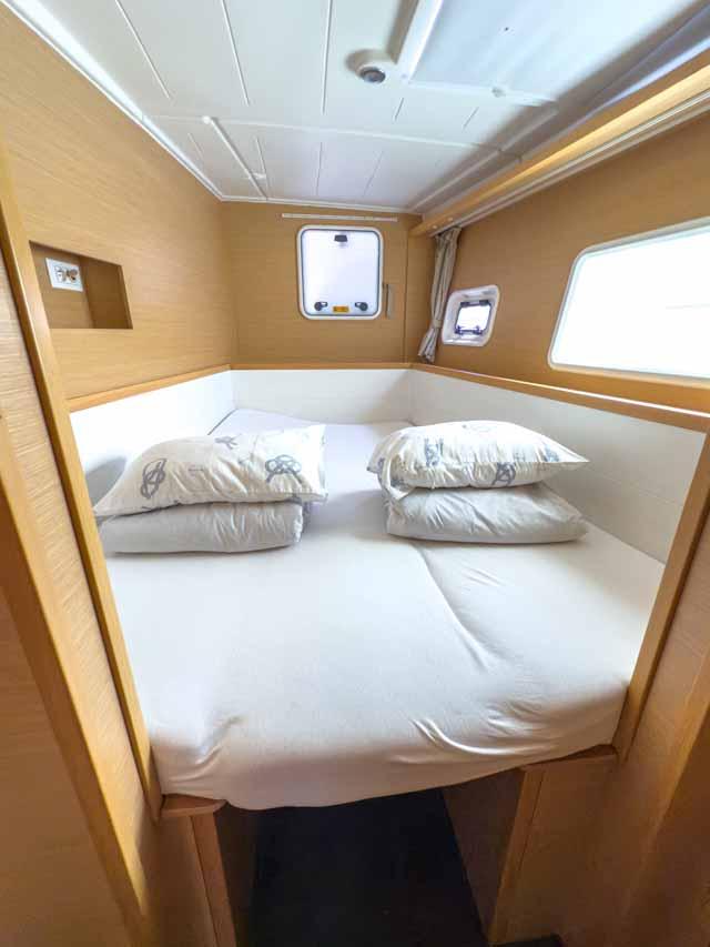 Lagoon 400 S2 - 4 + 2 cab. - Yolamare, picture 18