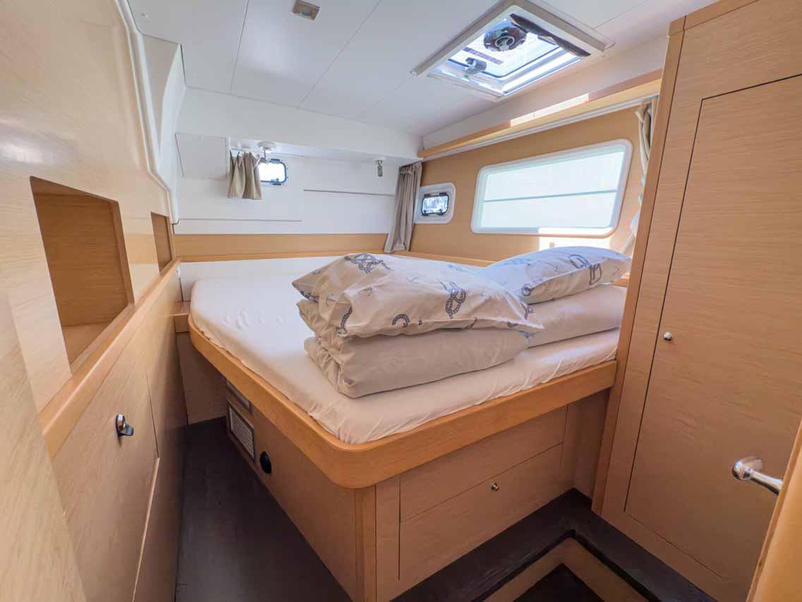 Lagoon 400 S2 - 4 + 2 cab. - Yolamare, picture 20