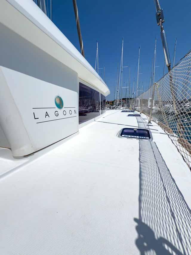 Lagoon 400 S2 - 4 + 2 cab. - Yolamare, picture 9