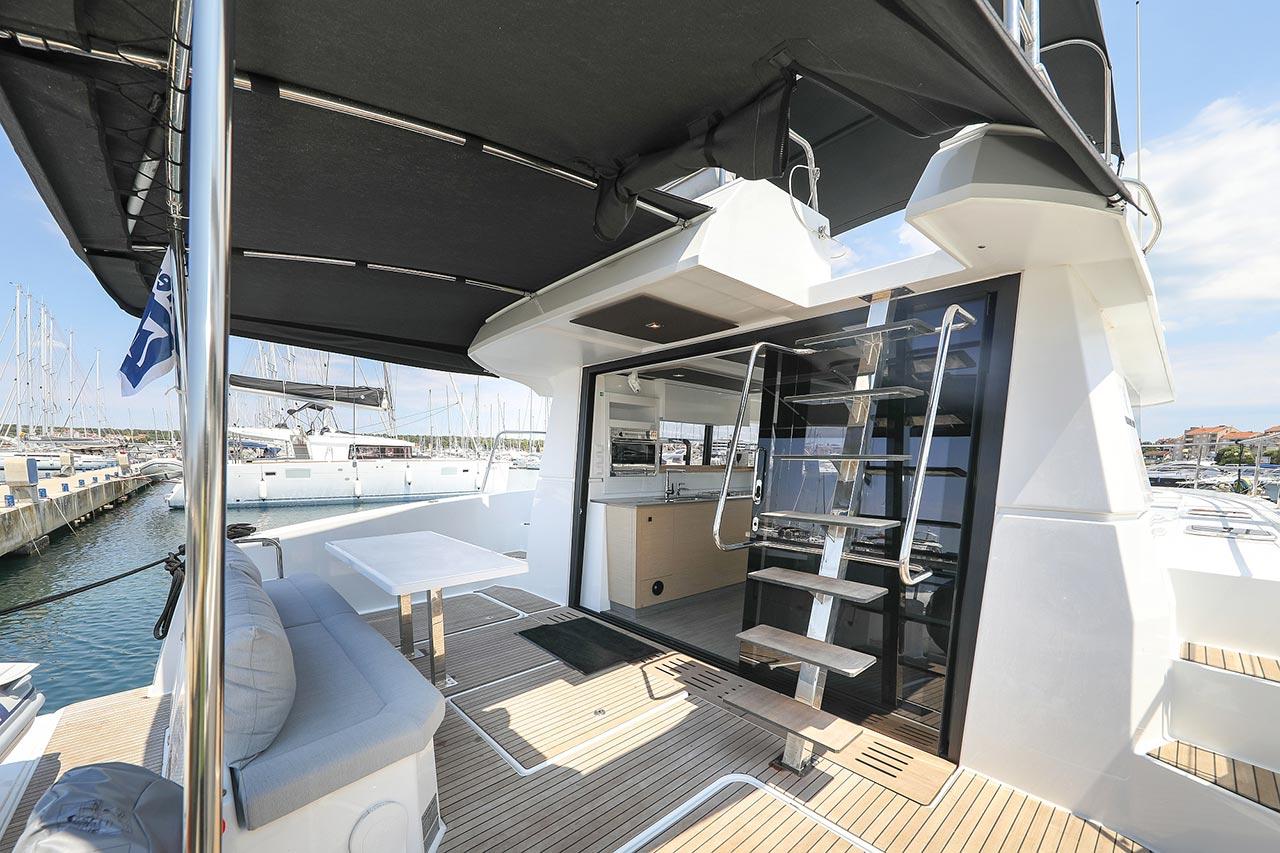 Fountaine Pajot MY 37 - Anrik, picture 10
