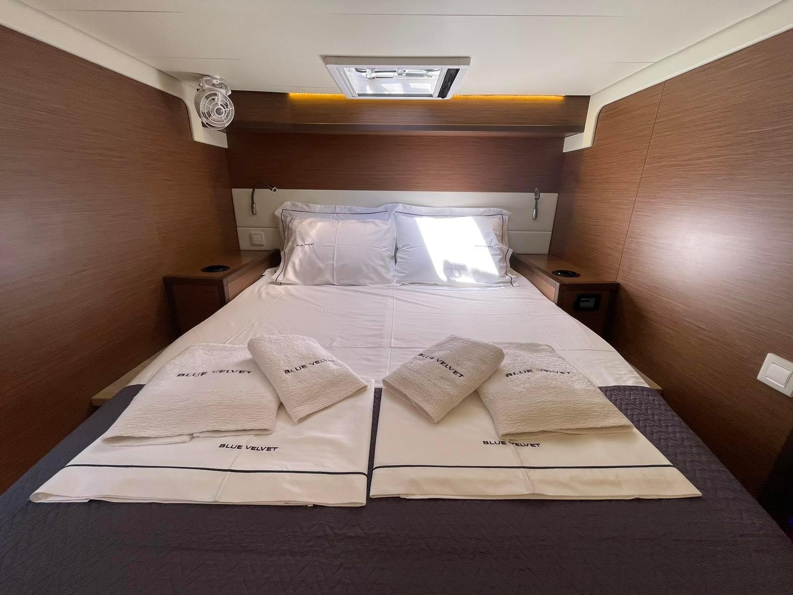 Lagoon 52 F - 6 + 2 cab., picture 12