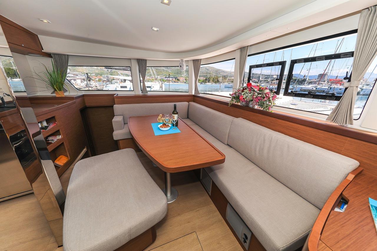 Lagoon 42 - 4 + 2 cab., picture 18