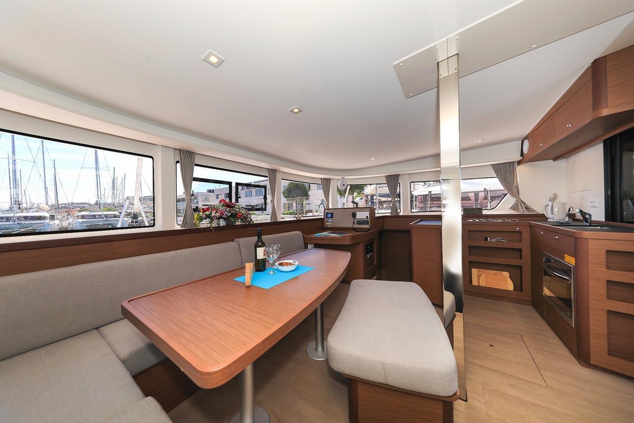 Lagoon 42 - 4 + 2 cab., picture 19