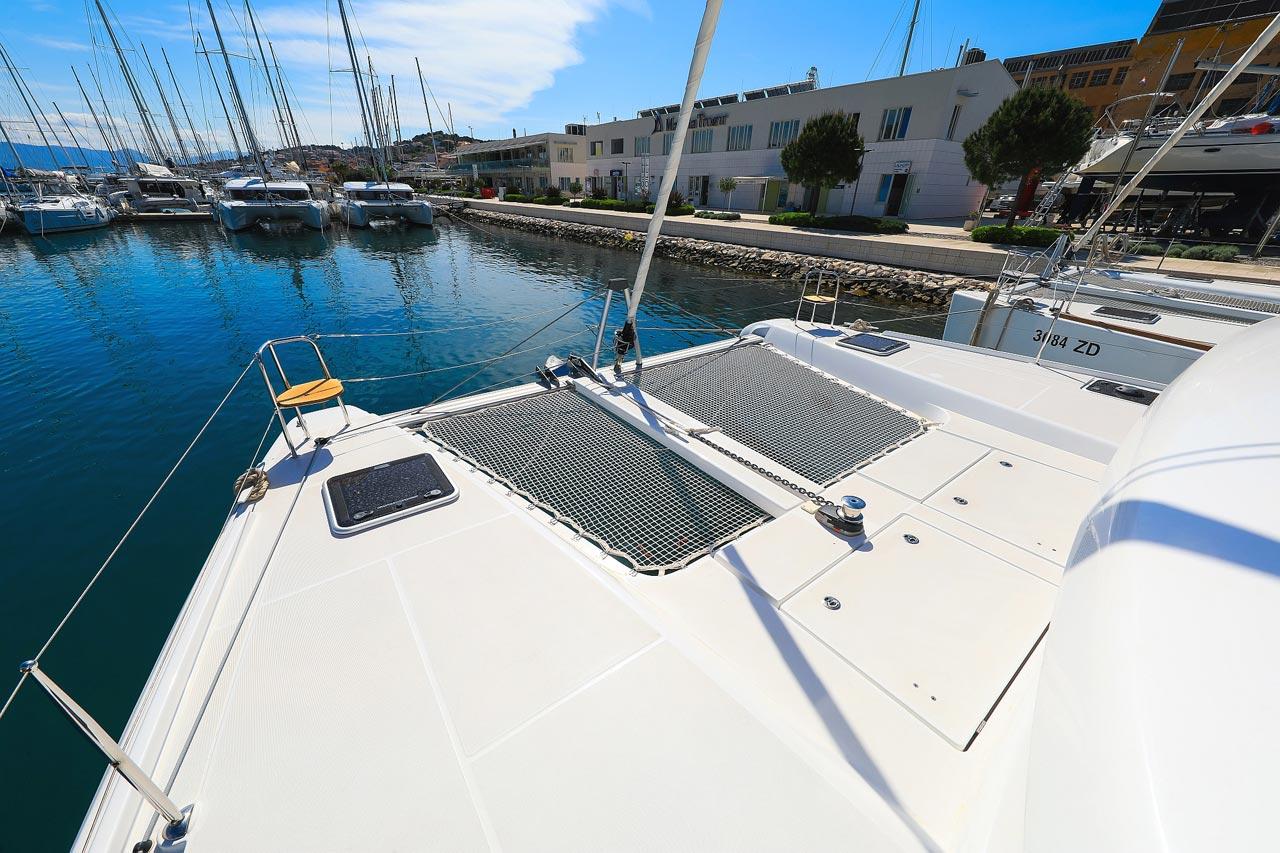 Lagoon 42 - 4 + 2 cab., picture 10