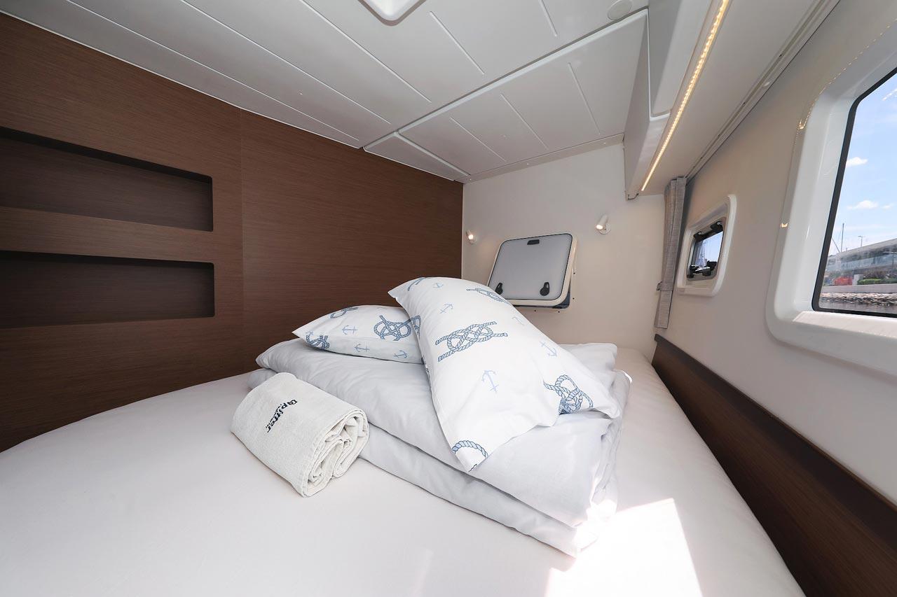 Lagoon 42 - 4 + 2 cab., picture 28