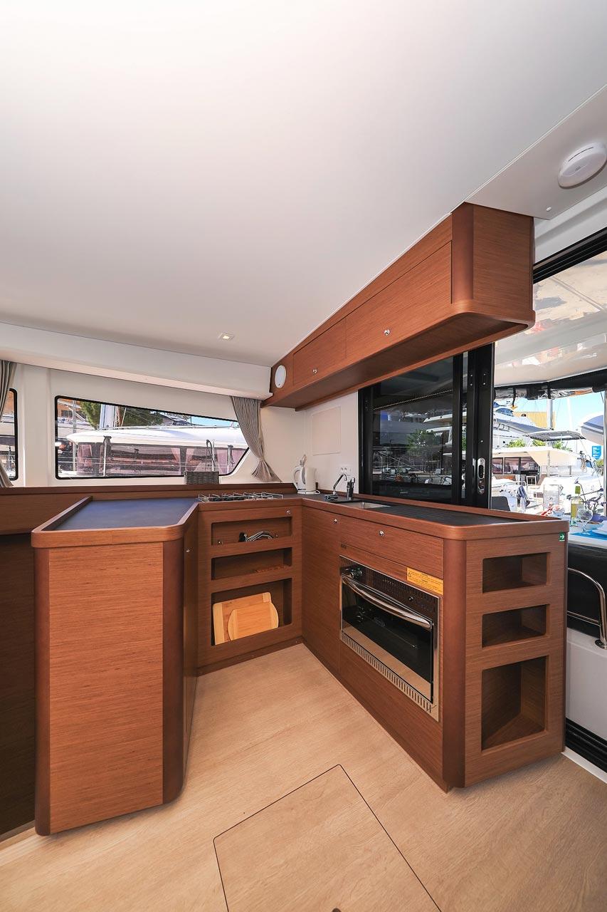 Lagoon 42 - 4 + 2 cab., picture 21