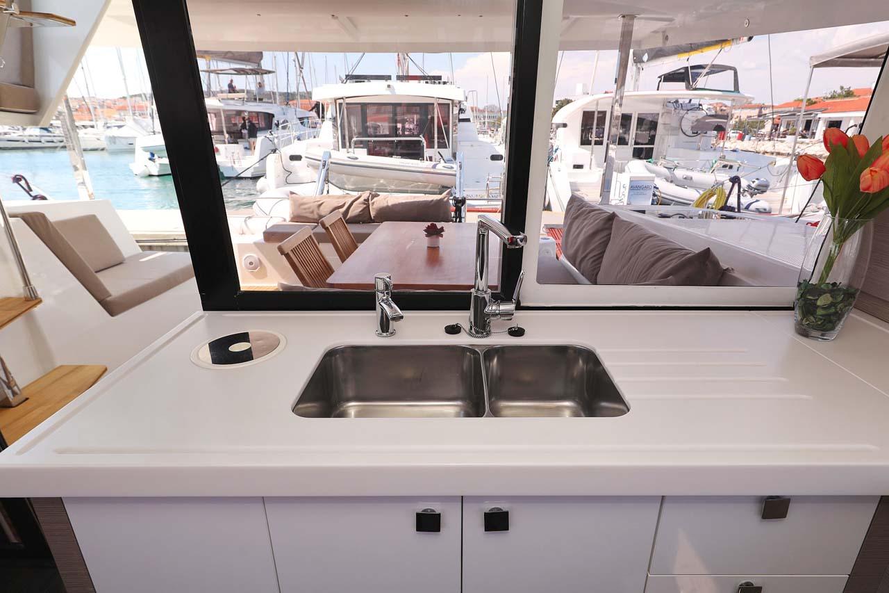 Fountaine Pajot Lucia 40 - 4 cab., picture 15