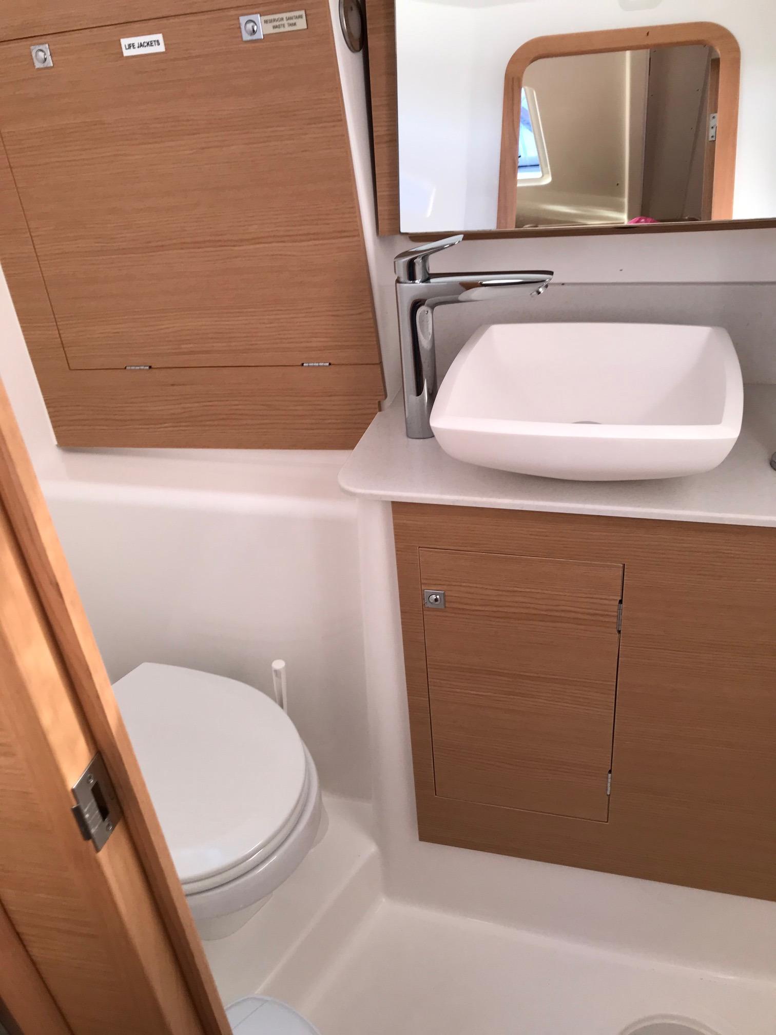 Dufour 390 GL, picture 10