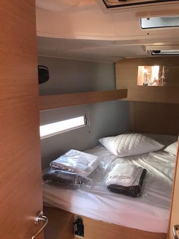 Dufour 390 GL, picture 8