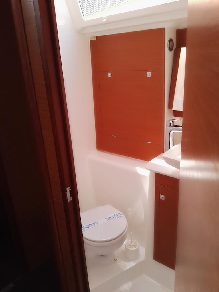 Dufour 460 GL, picture 11