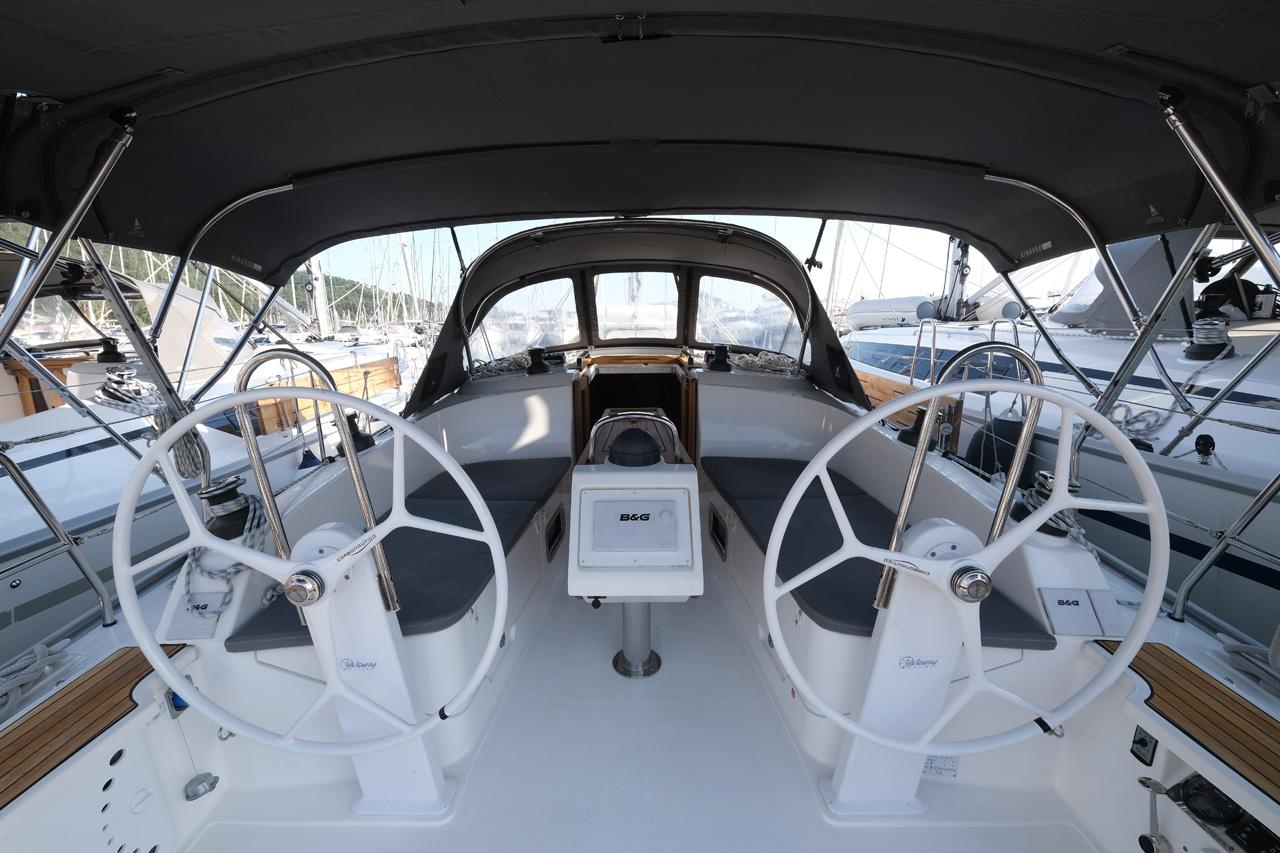 Bavaria Cruiser 37 - 3 cab., picture 1