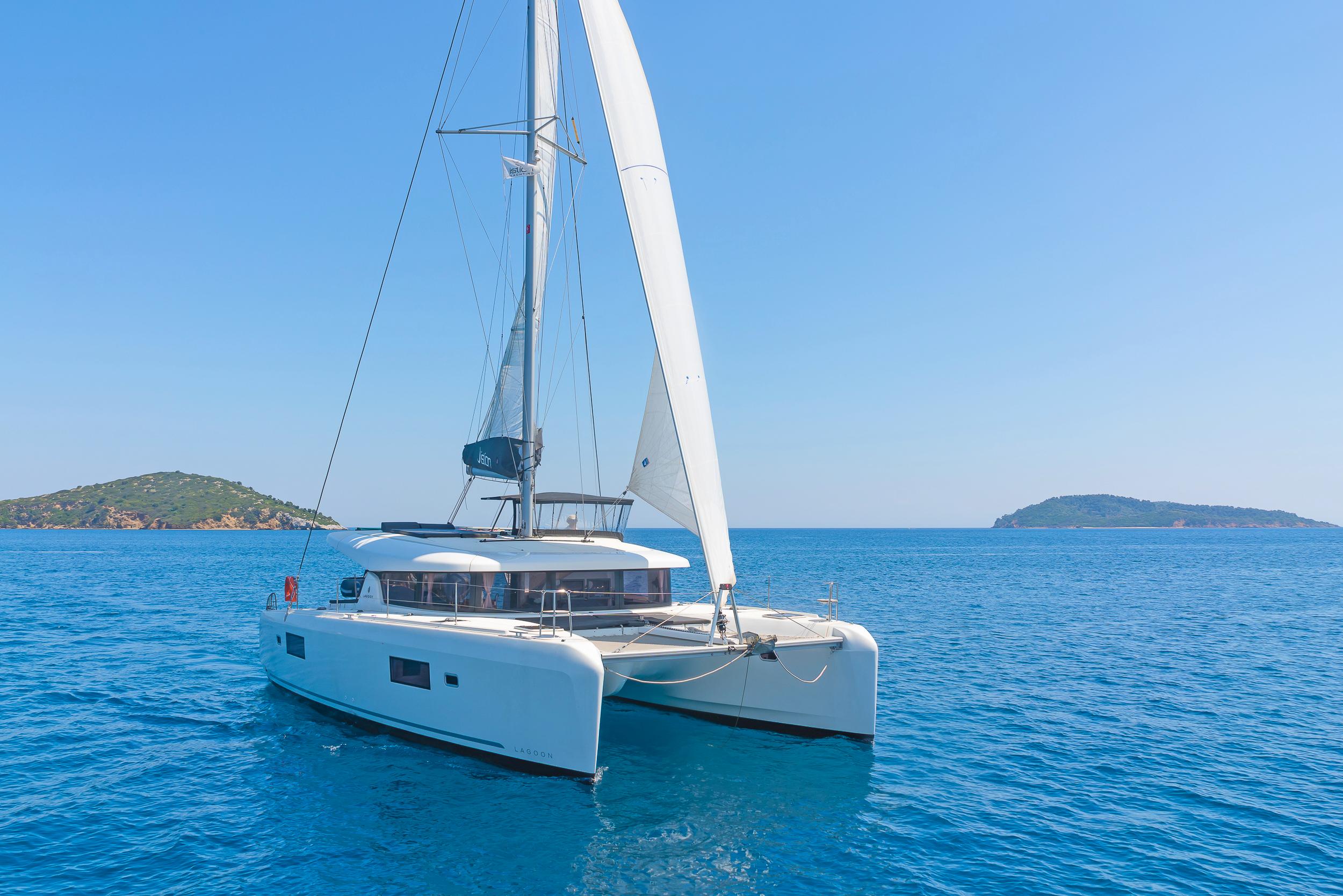 Lagoon 42 - 4 + 2 cab., picture 18