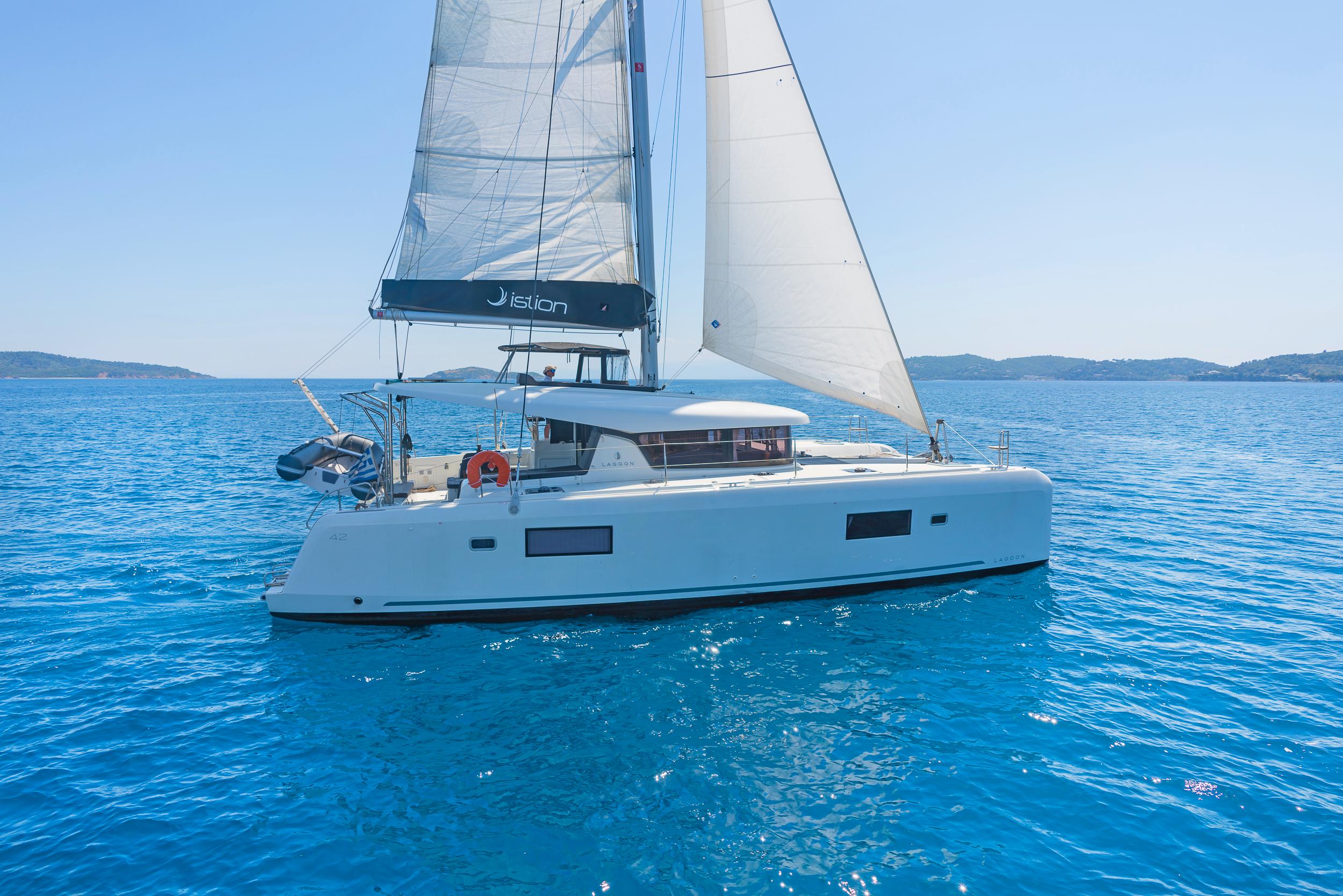 Lagoon 42 - 4 + 2 cab., picture 16