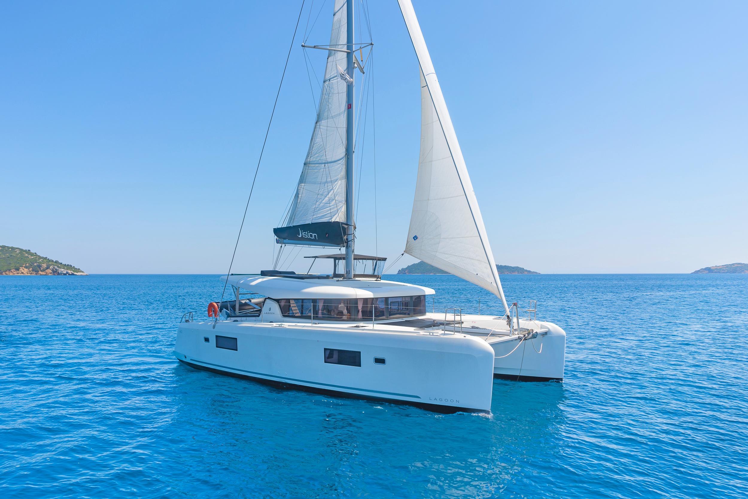 Lagoon 42 - 4 + 2 cab., picture 17