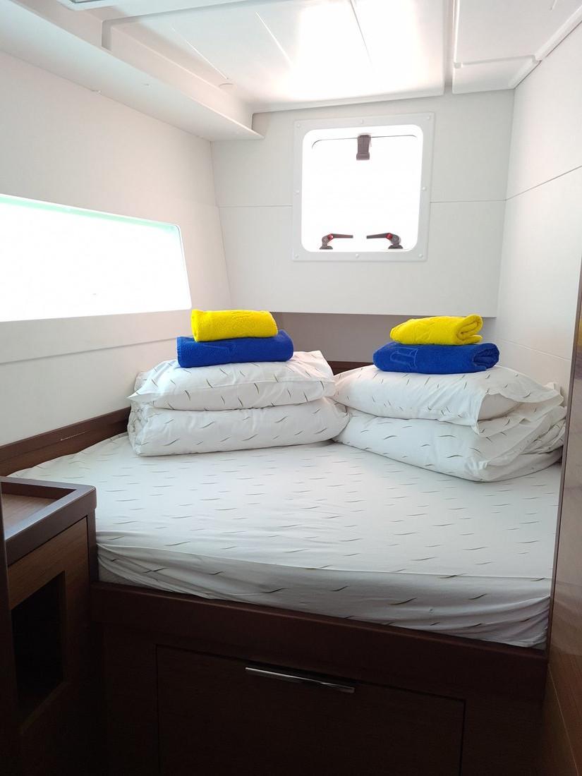 Lagoon 40 - 4 + 2 cab, picture 14