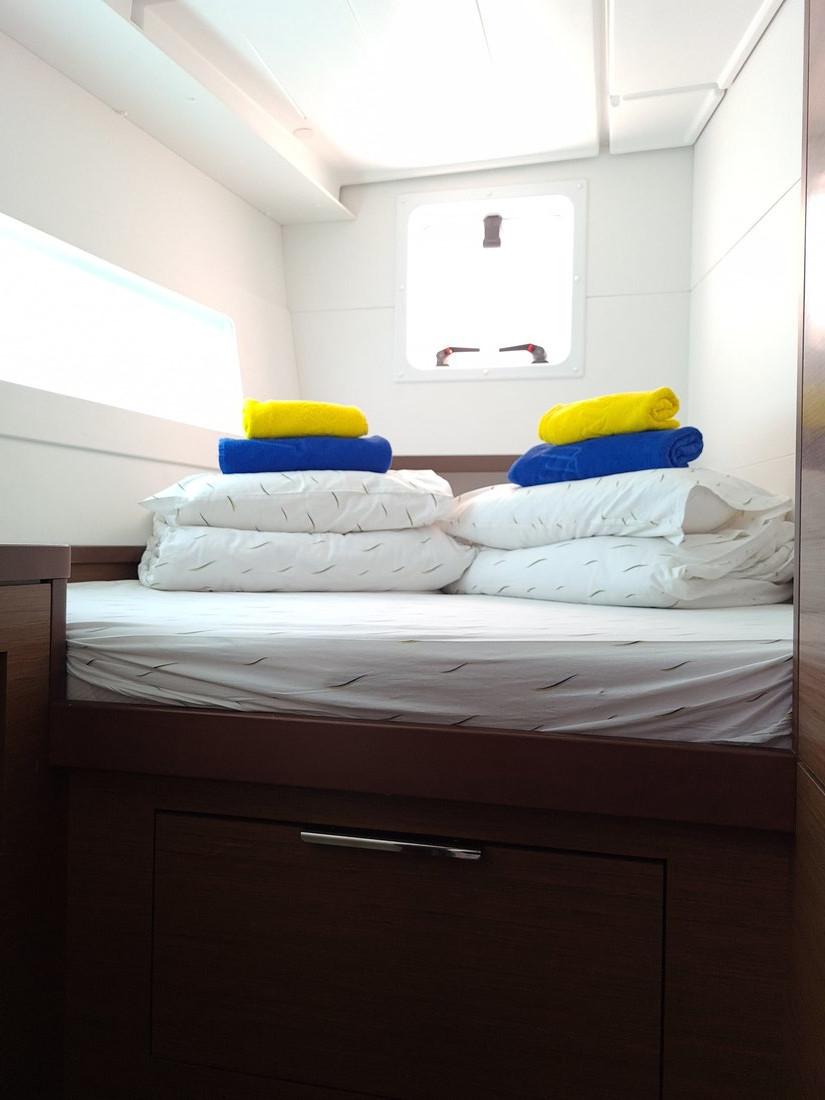 Lagoon 40 - 4 + 2 cab, picture 15