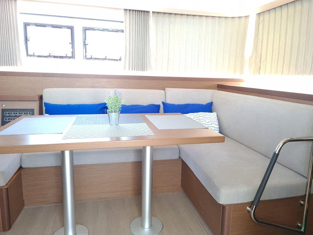 Lagoon 40 - 4 + 2 cab, picture 9