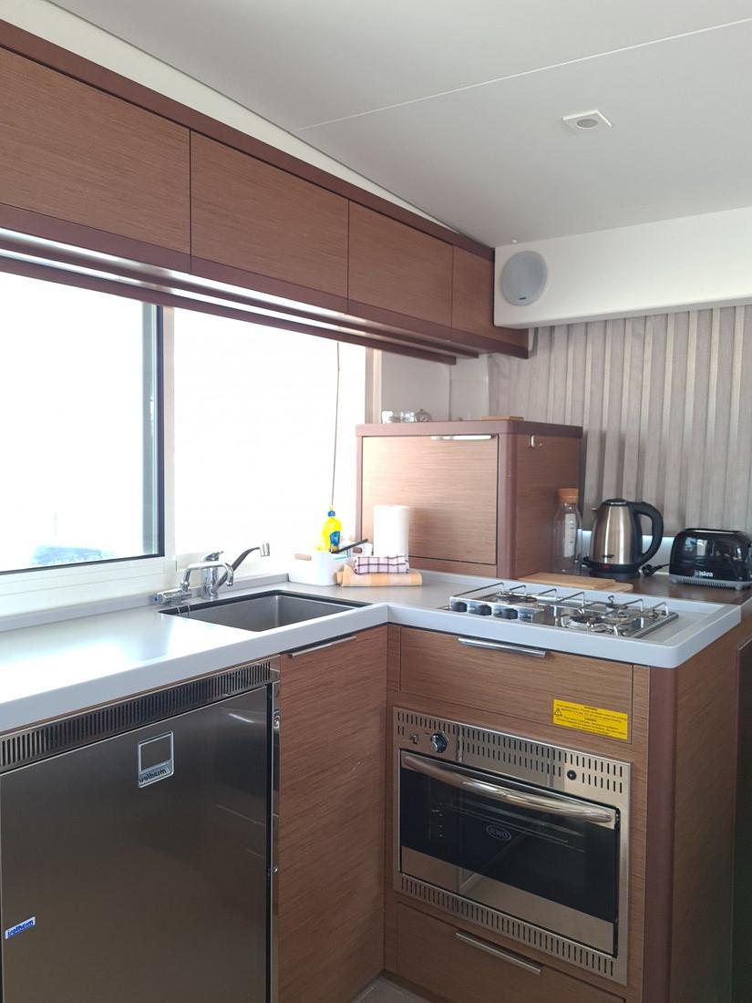 Lagoon 40 - 4 + 2 cab, picture 10