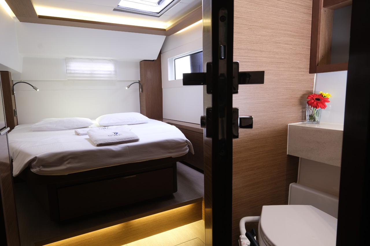 Lagoon 46 - 4 + 1 cab. - Blu, picture 15