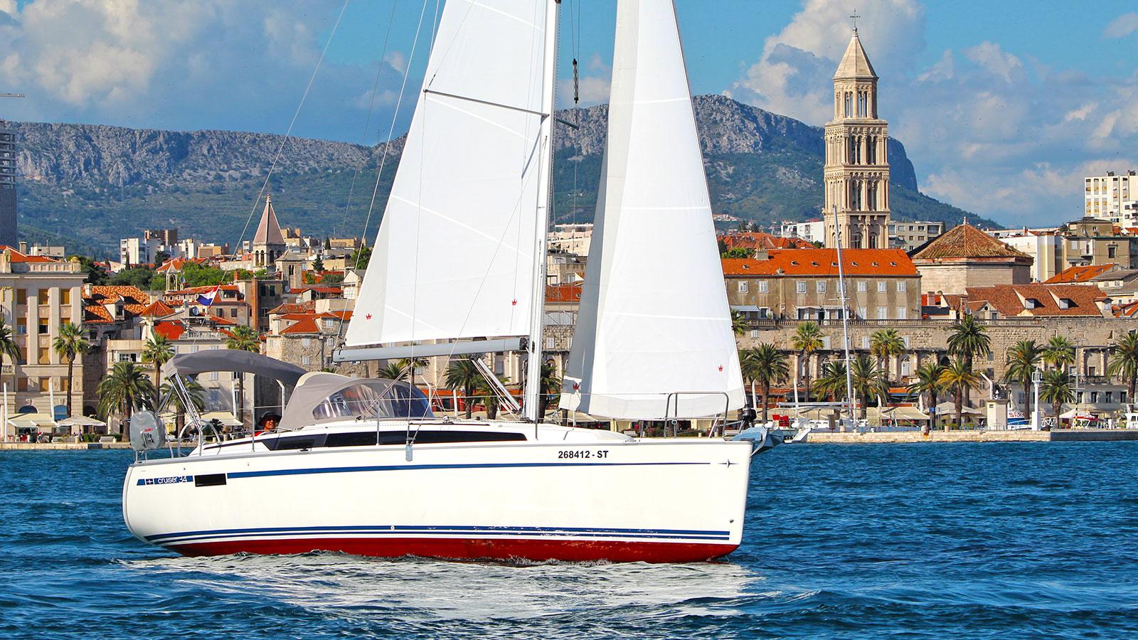 Bavaria Cruiser 34, picture 3