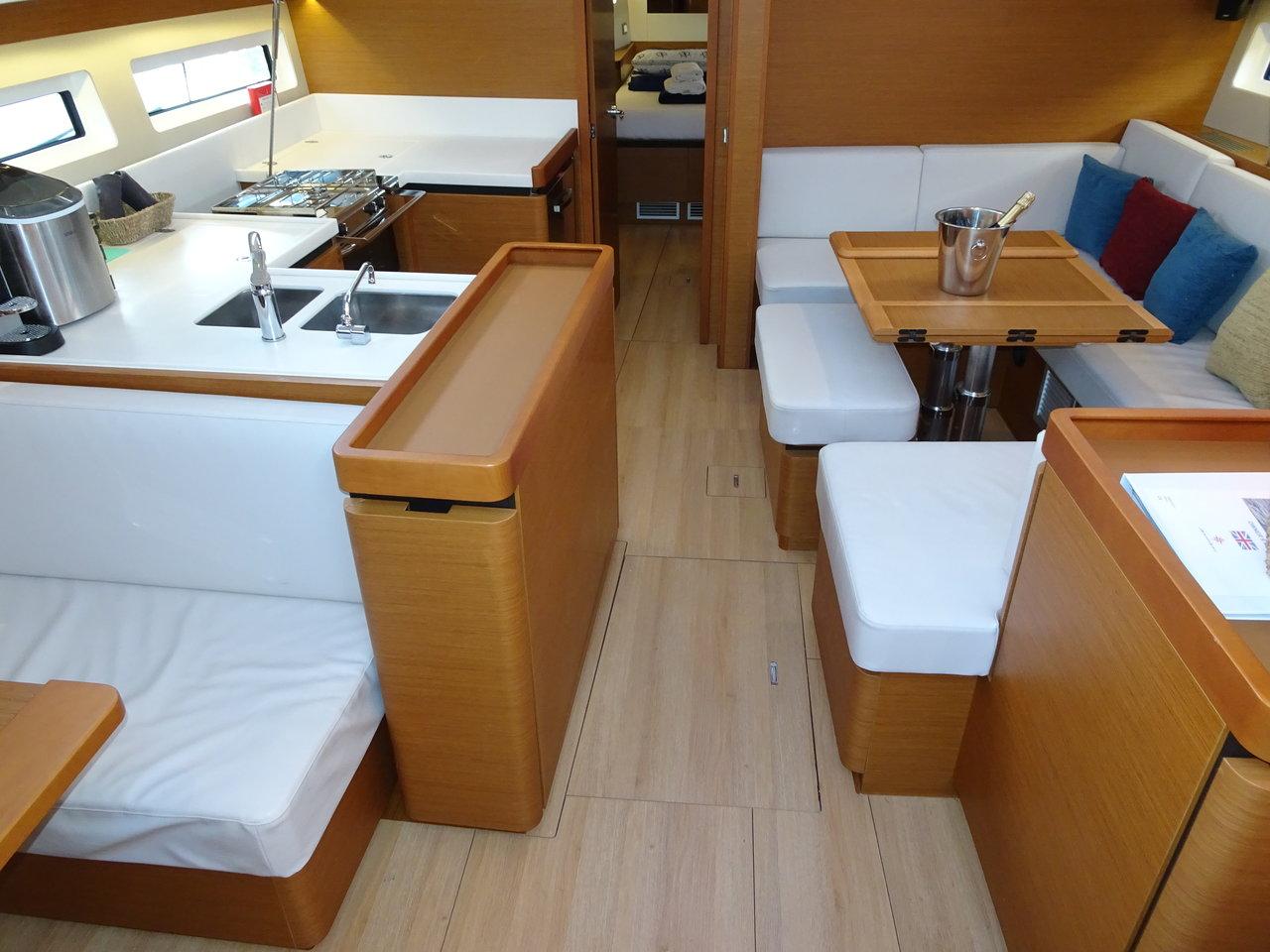 Sun Odyssey 490 - 3 cab., picture 18