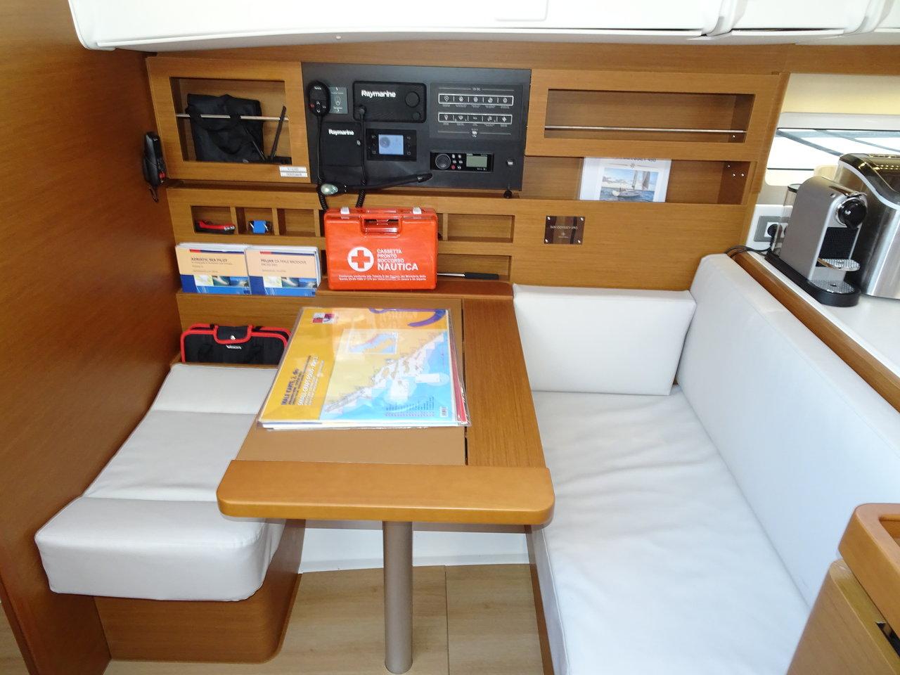 Sun Odyssey 490 - 3 cab., picture 15