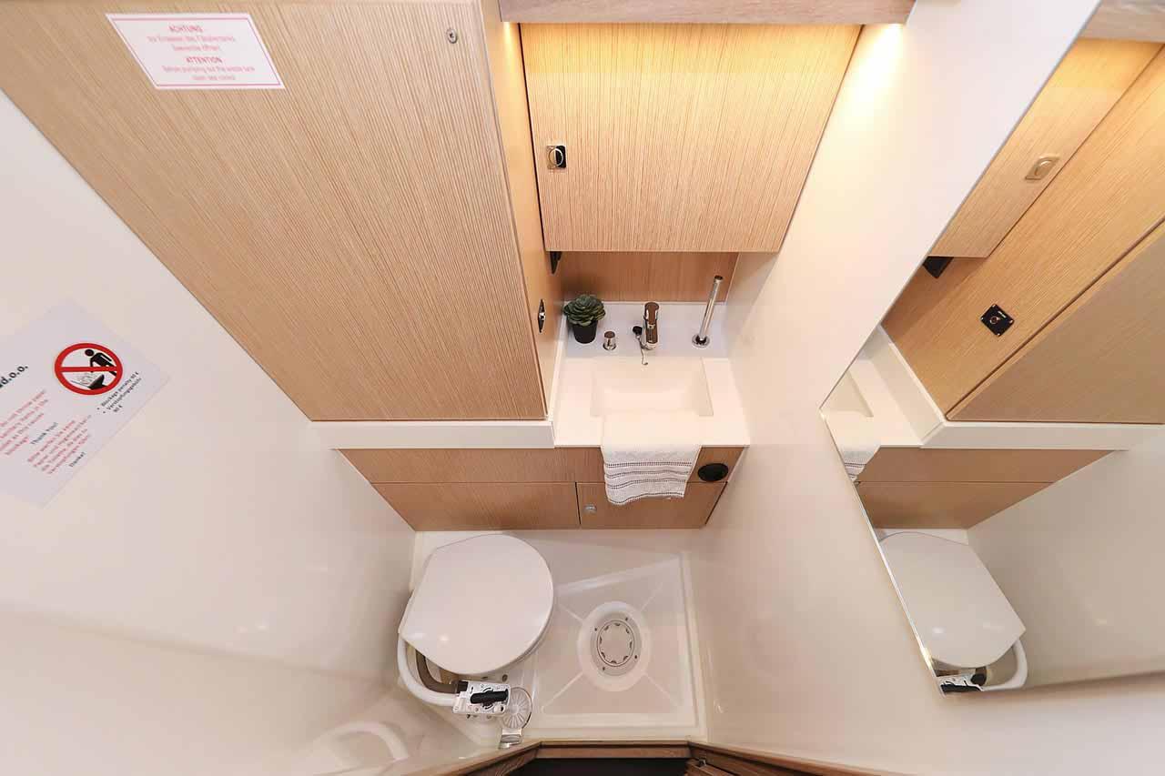 Bavaria C45 Holiday, picture 25