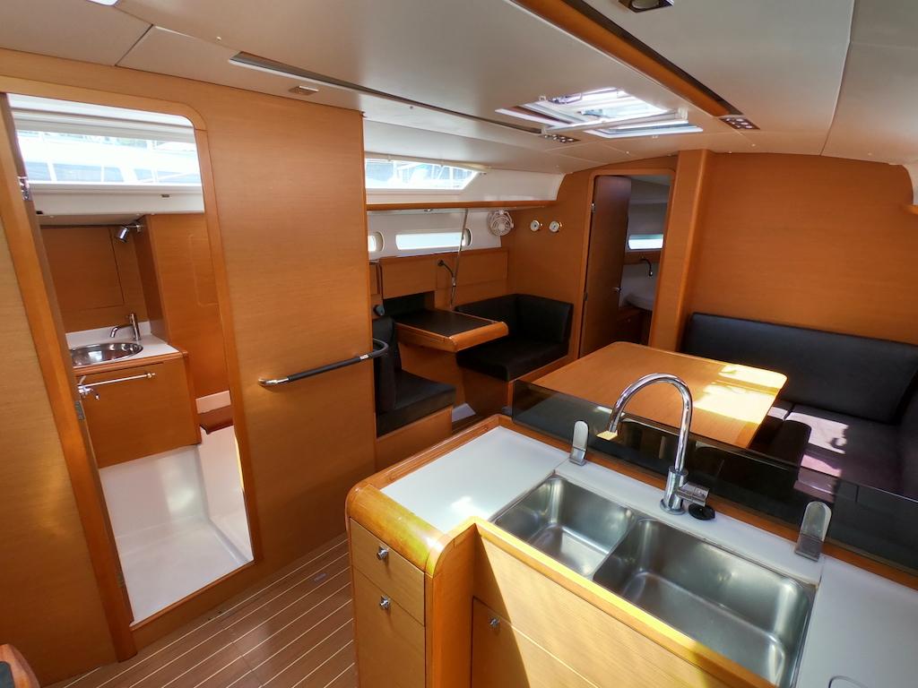 Sun Odyssey 409, picture 6