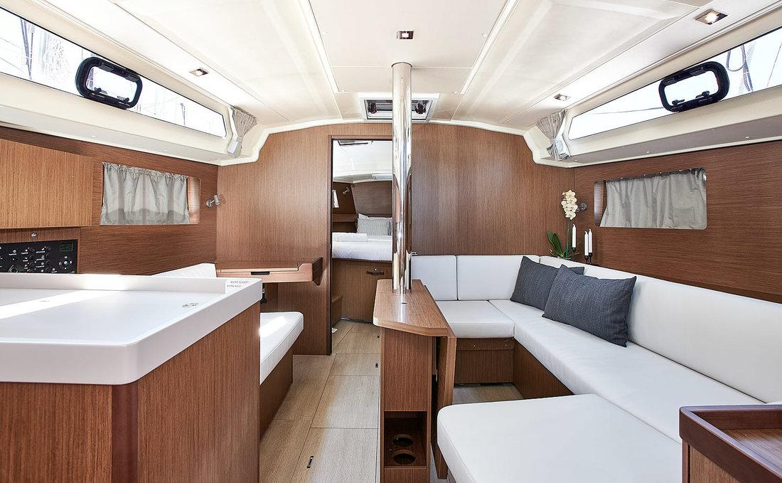 Oceanis 41.1, picture 7