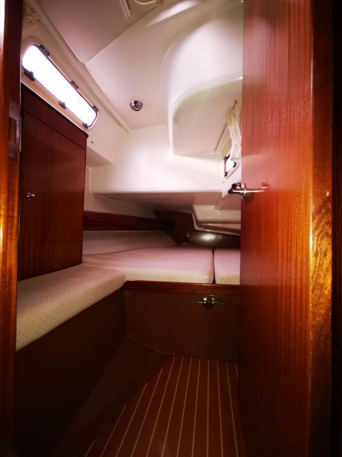 Bavaria 44, picture 8